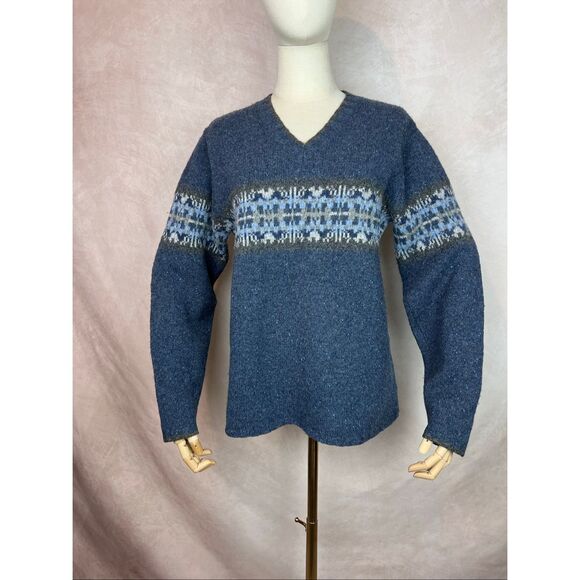 100% Lambswool Eddie Bauer Sweater Size M - Picture 1 of 6
